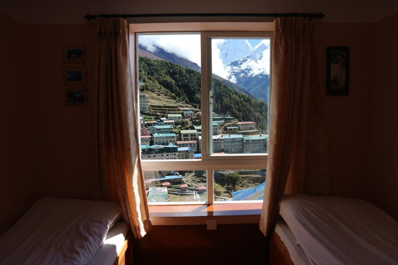 Nirvana Home Namche Exteriör bild